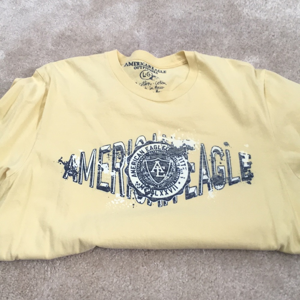 Men's American Eagle Size Large tshirt
